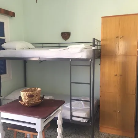 וילה Beautiful And Spacious 3 Bedroom House In The Heart Of Mykonos!