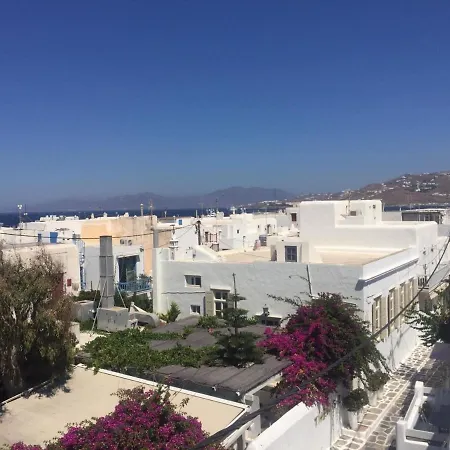 Beautiful And Spacious 3 Bedroom House In The Heart Of Mykonos! 别墅 *
